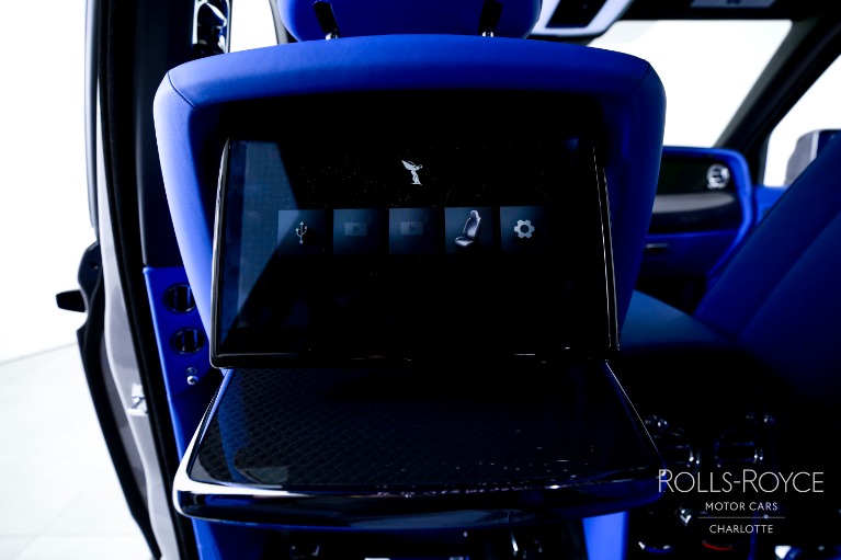 New-2027-Rolls-Royce-Black-Badge-Cullinan