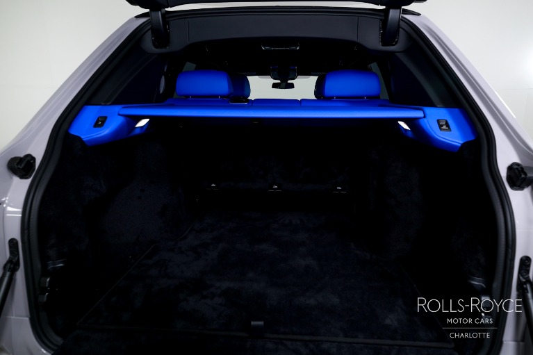 New-2027-Rolls-Royce-Black-Badge-Cullinan