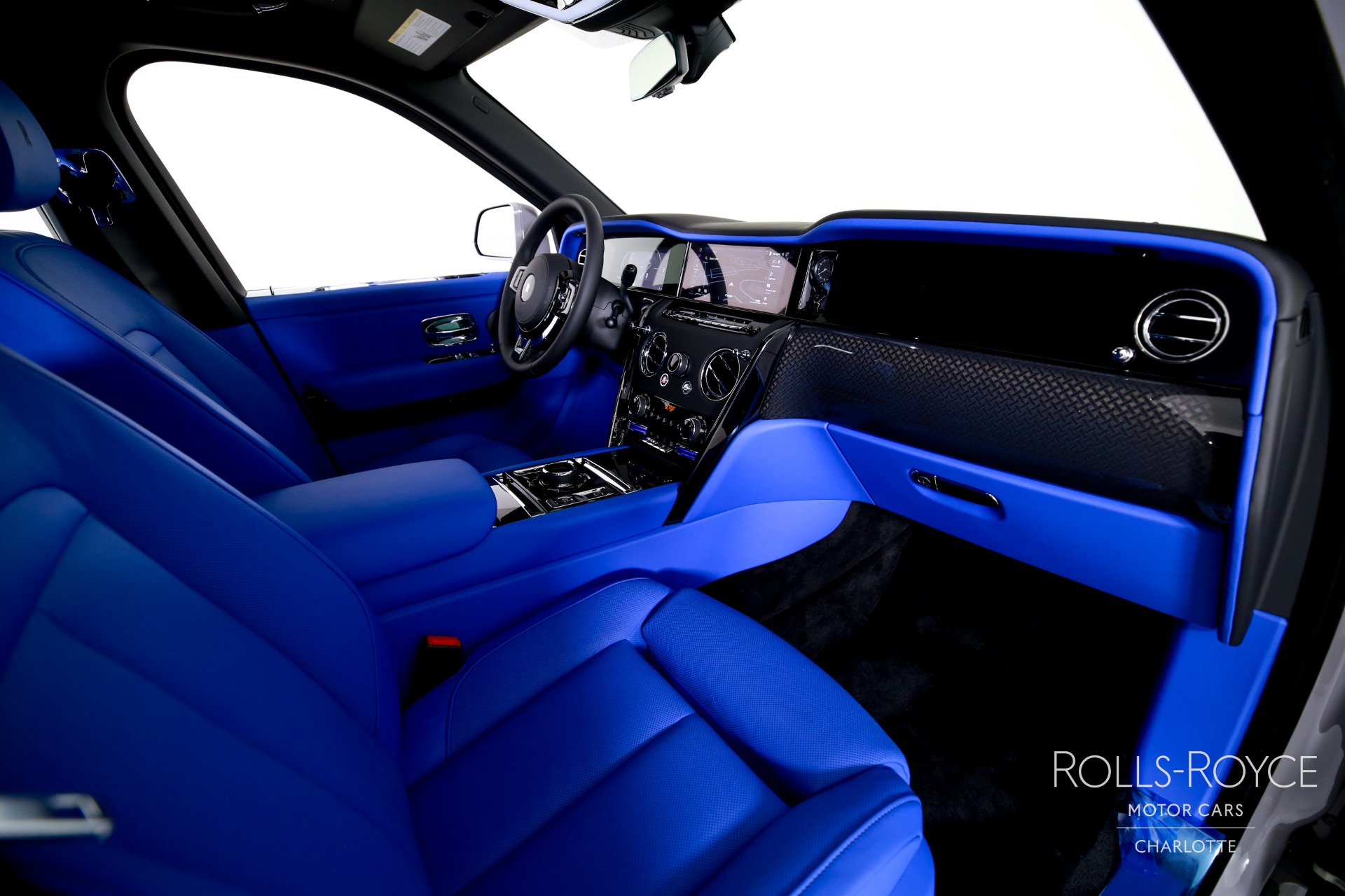 New 2027 Rolls-Royce Black Badge Cullinan  | Charlotte, NC
