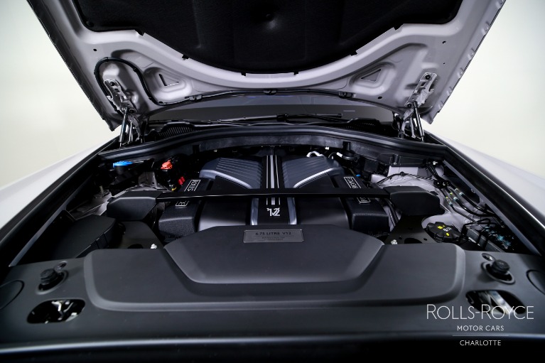 New-2027-Rolls-Royce-Black-Badge-Cullinan