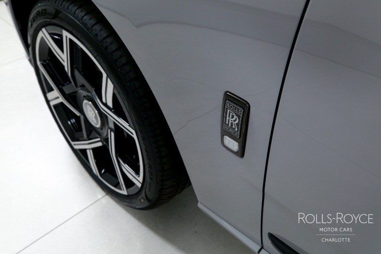 New-2027-Rolls-Royce-Black-Badge-Cullinan
