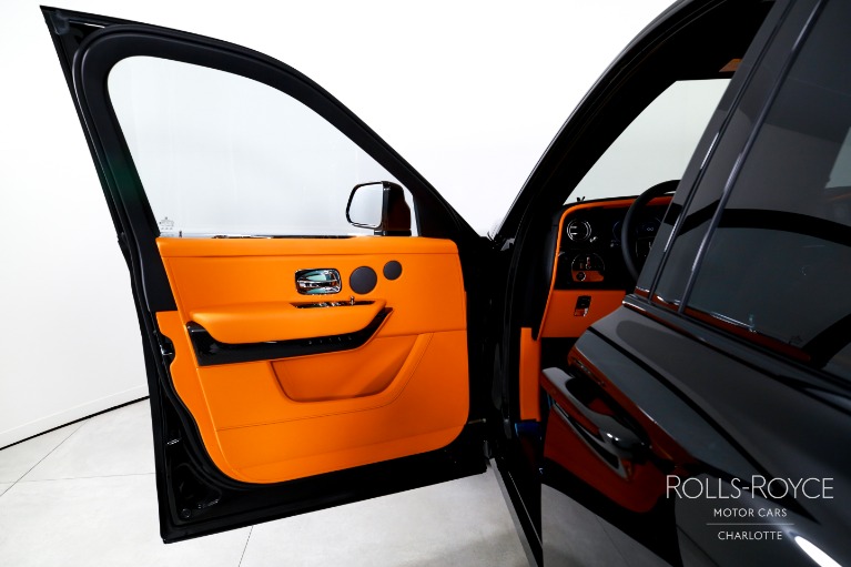 New-2027-Rolls-Royce-Black-Badge-Cullinan