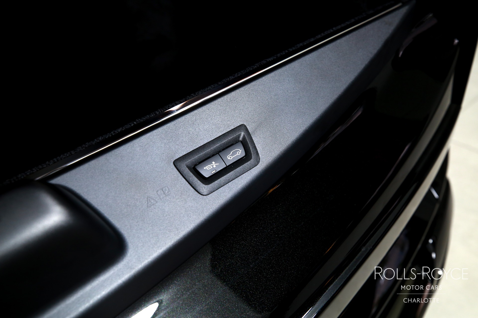 New 2027 Rolls-Royce Black Badge Cullinan  | Charlotte, NC