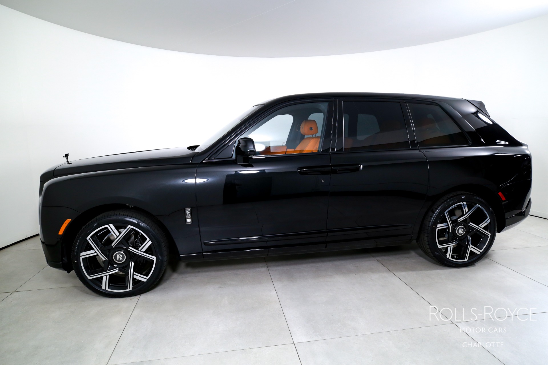 New 2027 Rolls-Royce Black Badge Cullinan  | Charlotte, NC