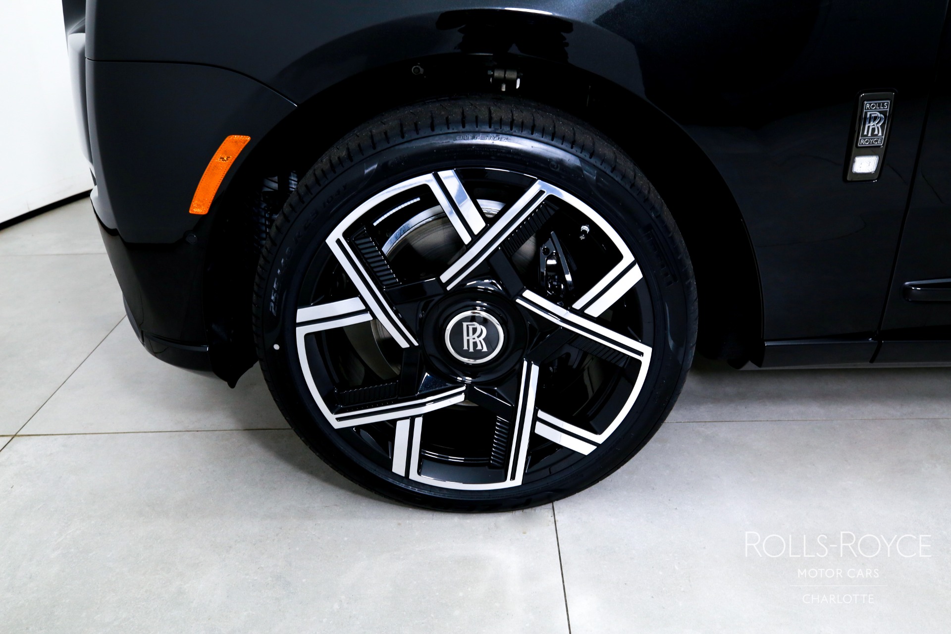 New 2027 Rolls-Royce Black Badge Cullinan  | Charlotte, NC