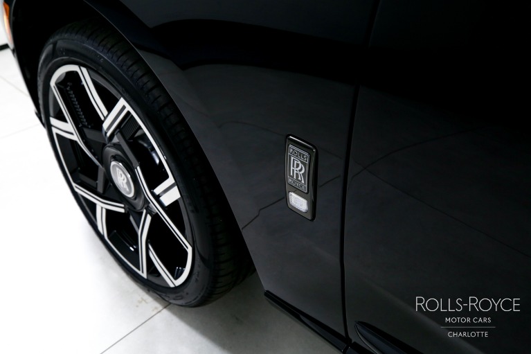 New-2027-Rolls-Royce-Black-Badge-Cullinan