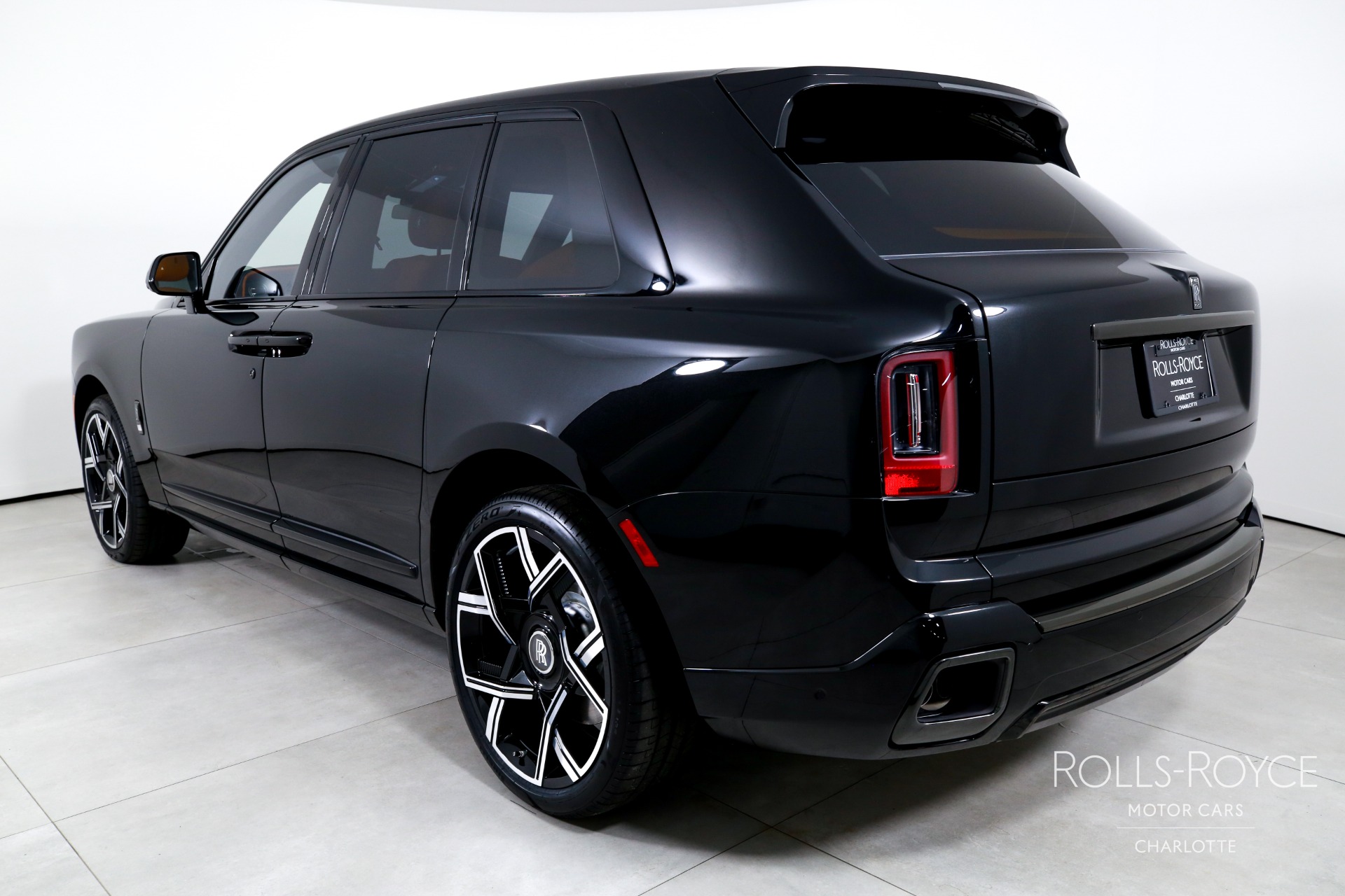 New 2027 Rolls-Royce Black Badge Cullinan  | Charlotte, NC