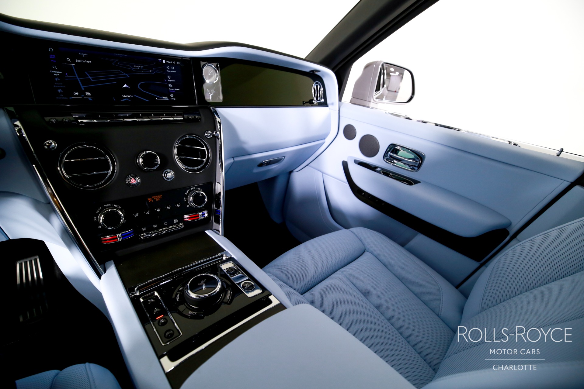 New 2027 Rolls-Royce Cullinan  | Charlotte, NC