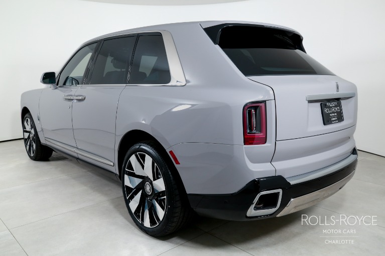 New-2027-Rolls-Royce-Cullinan